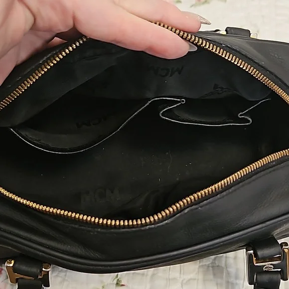 MCM Refurbished Matte Black Leather Boston Bag - Picture 11 of 11